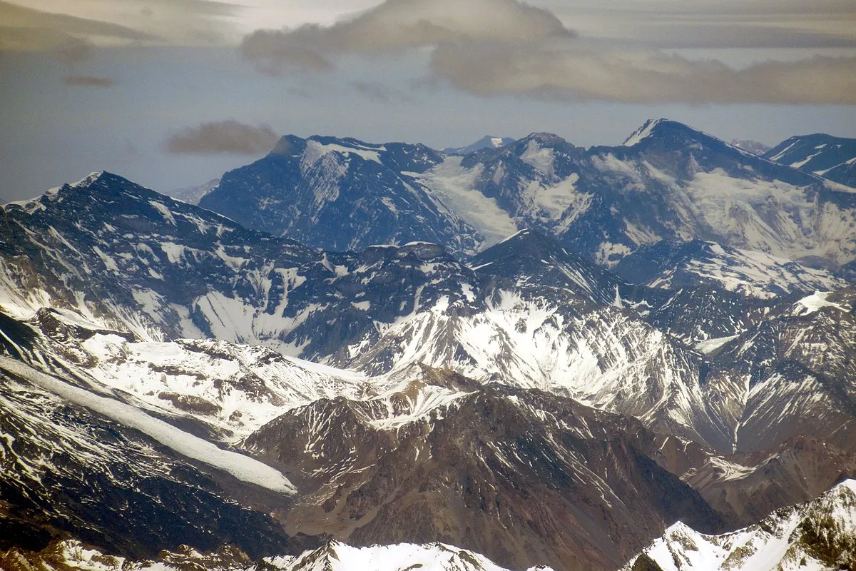 Nevado de los Piuquenes