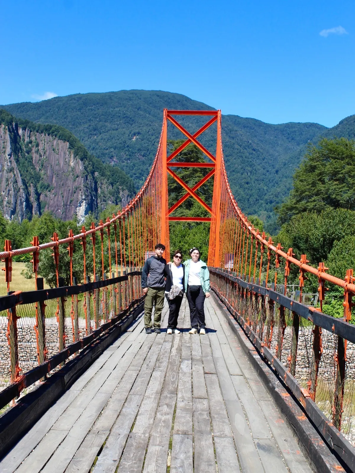 Reserva Nacional Río Simpson + Cascadas