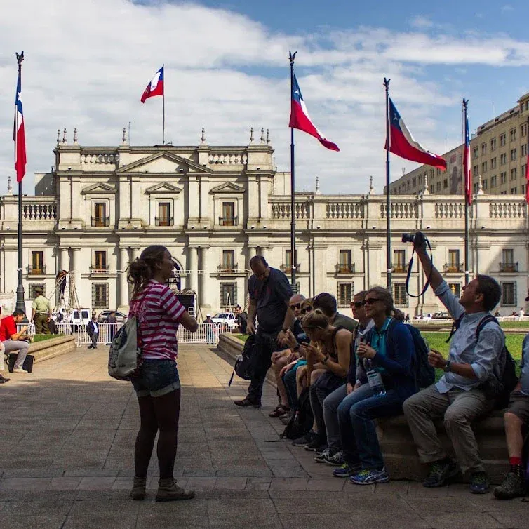 15:00 HRS Santiago Highlights Walking FREE Tour