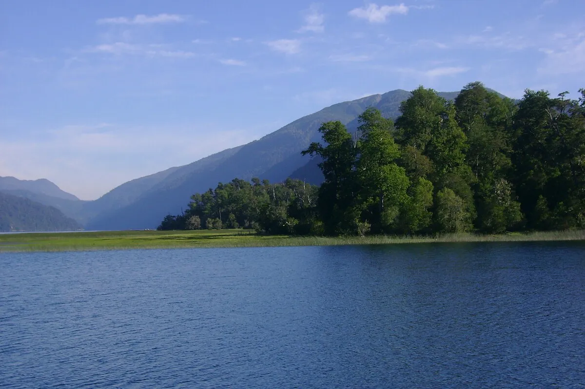 Lago Pirihueico
