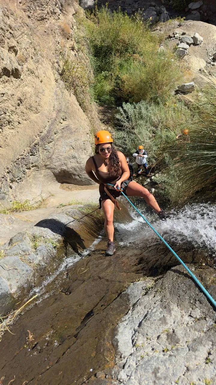 Canyoning en Cajón del Maipo – Cascadas, rappel y aventura cerca de Santiago - 4