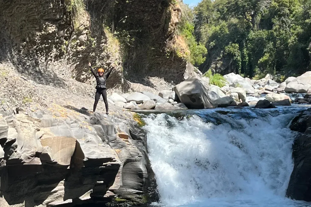 Barranquismo en Radal 7 Tazas desde Santiago