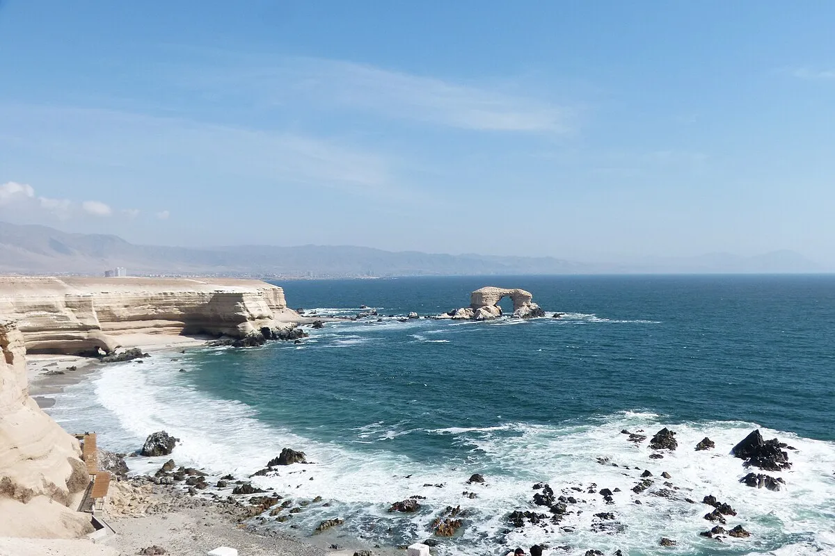 Monumento natural La Portada