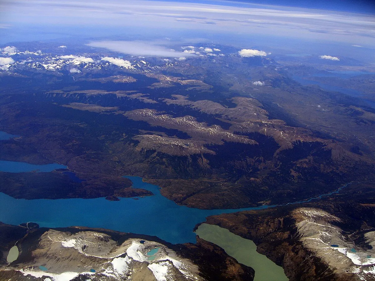 Lago Bertrand